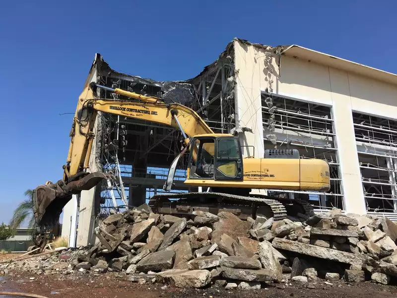 Gallery of demolition images.